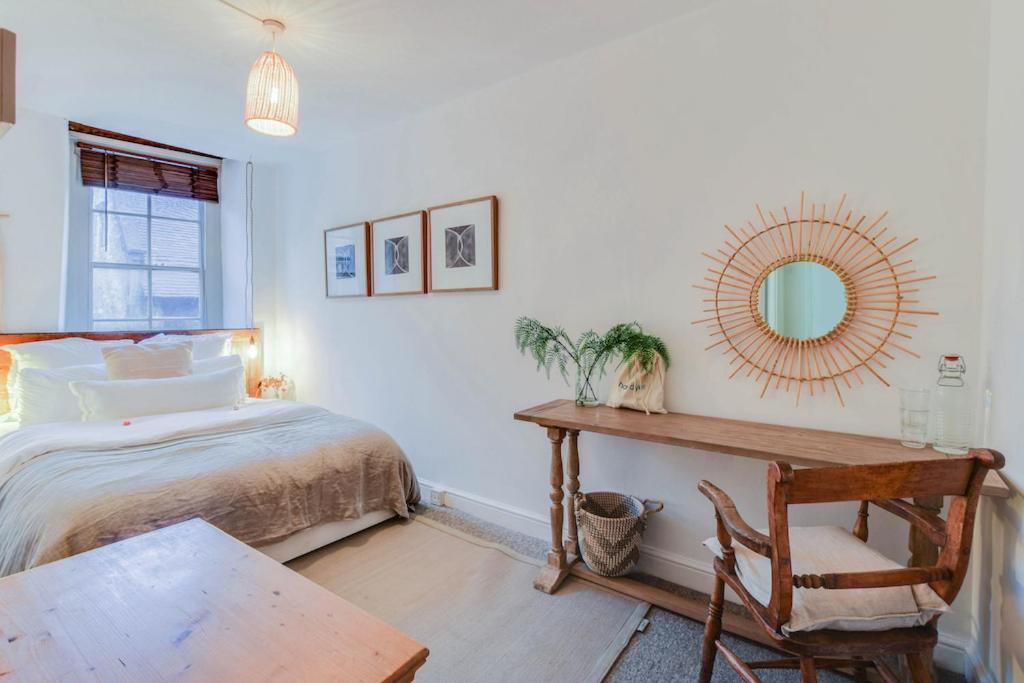 The Malthouse - Naturally Styled Central Apartment سيرنسيستر المظهر الخارجي الصورة